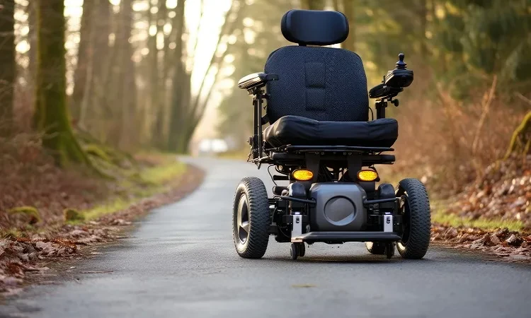 FAUTEUIL ROULANT ELECTRIQUE FORET.jpeg FAUTEUIL ROULANT ELECTRIQUE FORET.jpeg